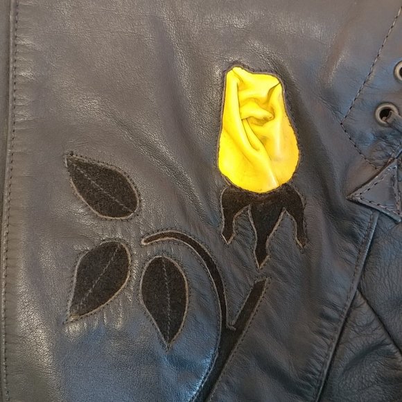 Women's 40/12 (Large L) Harley-Davidson Leather Jacket Raised Yellow Rose - Picture 3 of 11